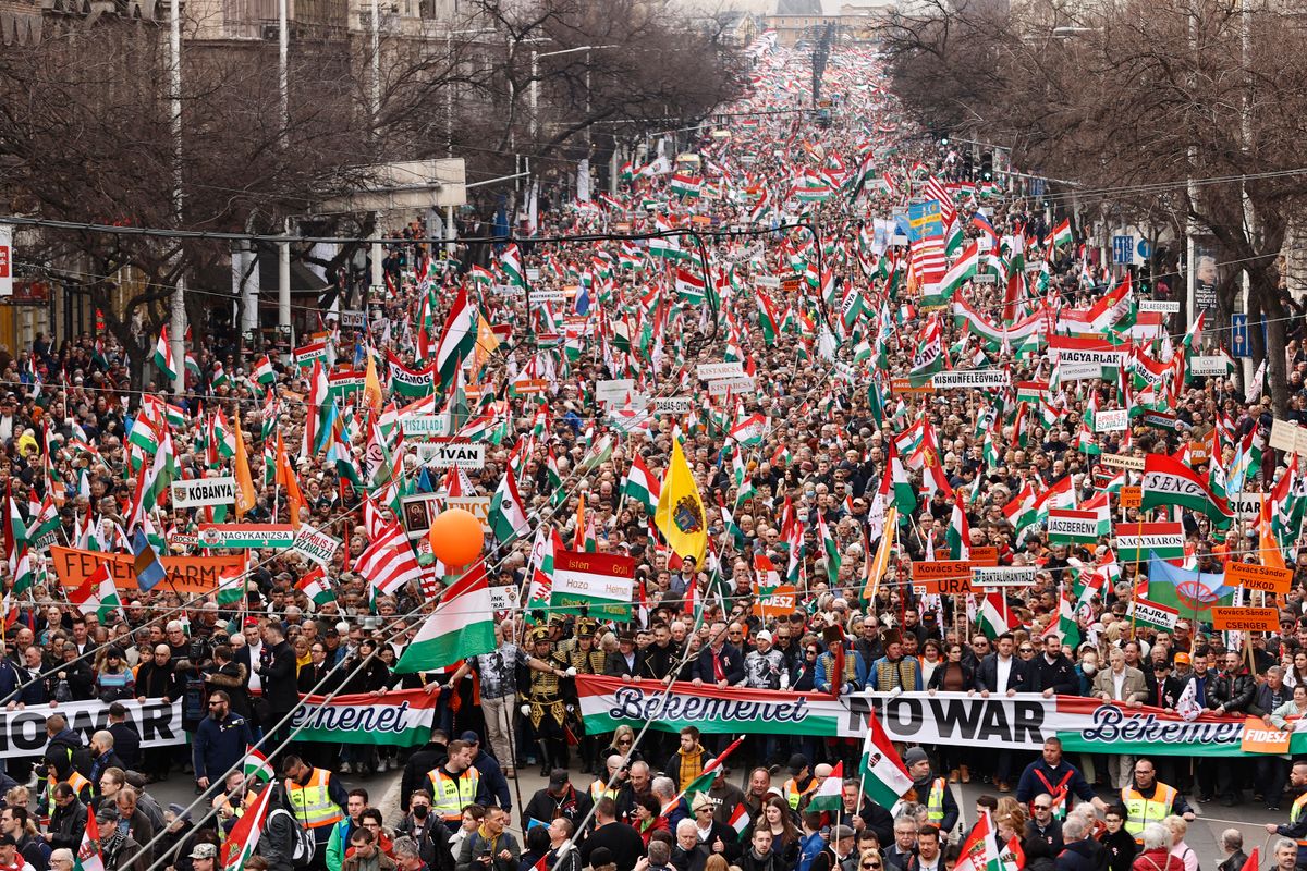 20220315 Budapest
A Civil Összefogás Fórum - Civil Összefogás Közhasznú Alapítvány (CÖF-CÖKA) Békemenet.
Fotó: Kurucz Árpád (KA)
MAgyar Nemzet