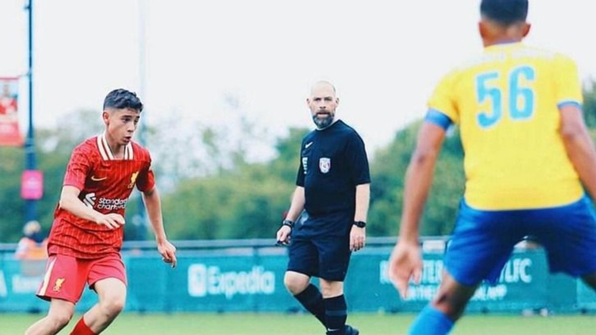 Öt gólpassz egy mérkőzésen – a magyar futballista berúgta az ajtót a Liverpoolban