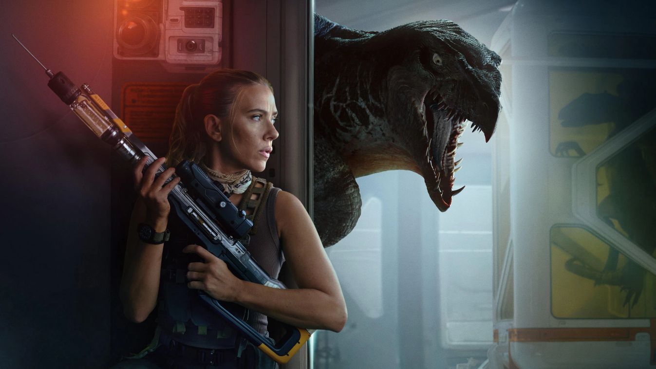Scarlett Johannson az ügyelete kalandor a Jurassic World: Újjszületésben.