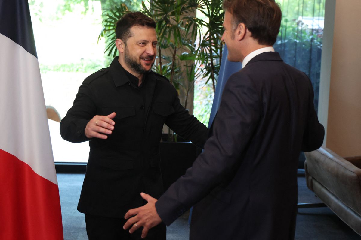 Hiába vétózott Magyarország, Brüsszel Ukrajna csatlakozását erőlteti, miközben az országban háború, korrupció és jogállami problémák uralkodnak.