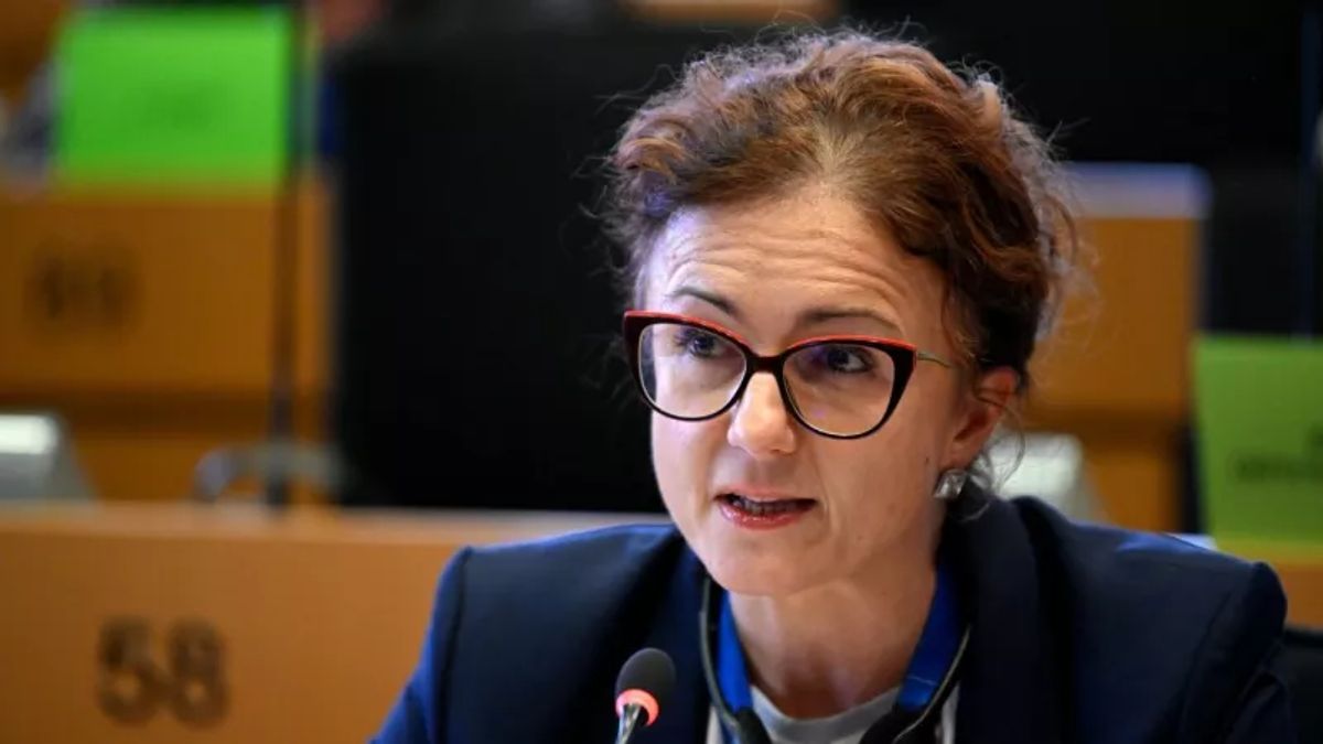 Menekül a kérdések elől Ordas Eszter utódja + videó