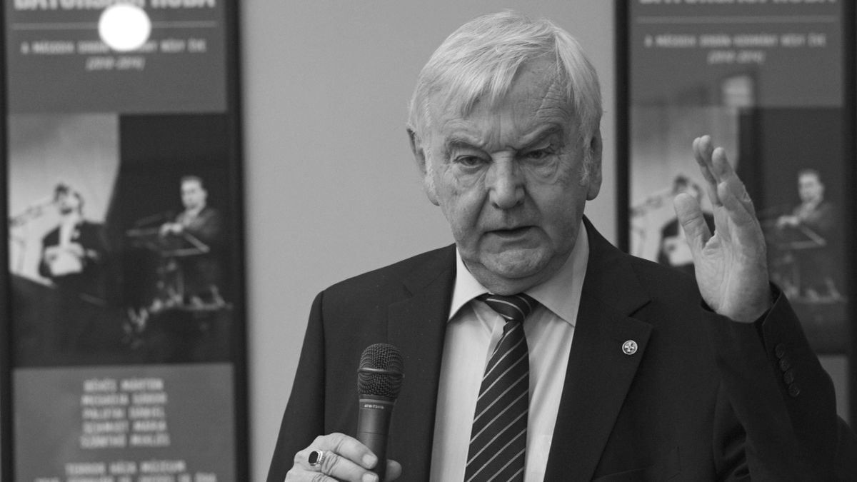 Meghalt M. Kiss Sándor