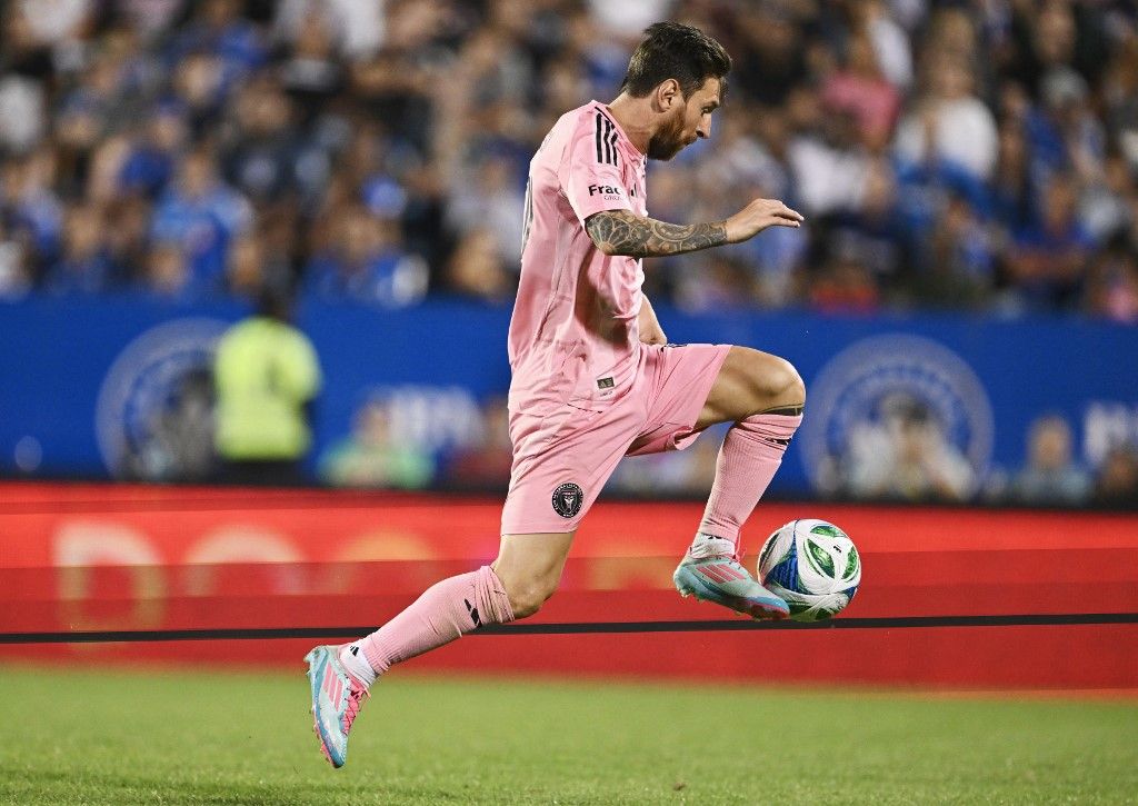 Lionel Messi, MLS, Inter Miami, MONTREAL, QUEBEC - JULY 05: Lionel Messi #10 of Inter Miami CF controls the ball during the MLS match between CF Montreal and Inter Miami CF at Saputo Stadium on July 05, 2025 in Montreal, Quebec. Minas Panagiotakis/Getty Images/AFP (Photo by Minas Panagiotakis / GETTY IMAGES NORTH AMERICA / Getty Images via AFP)
