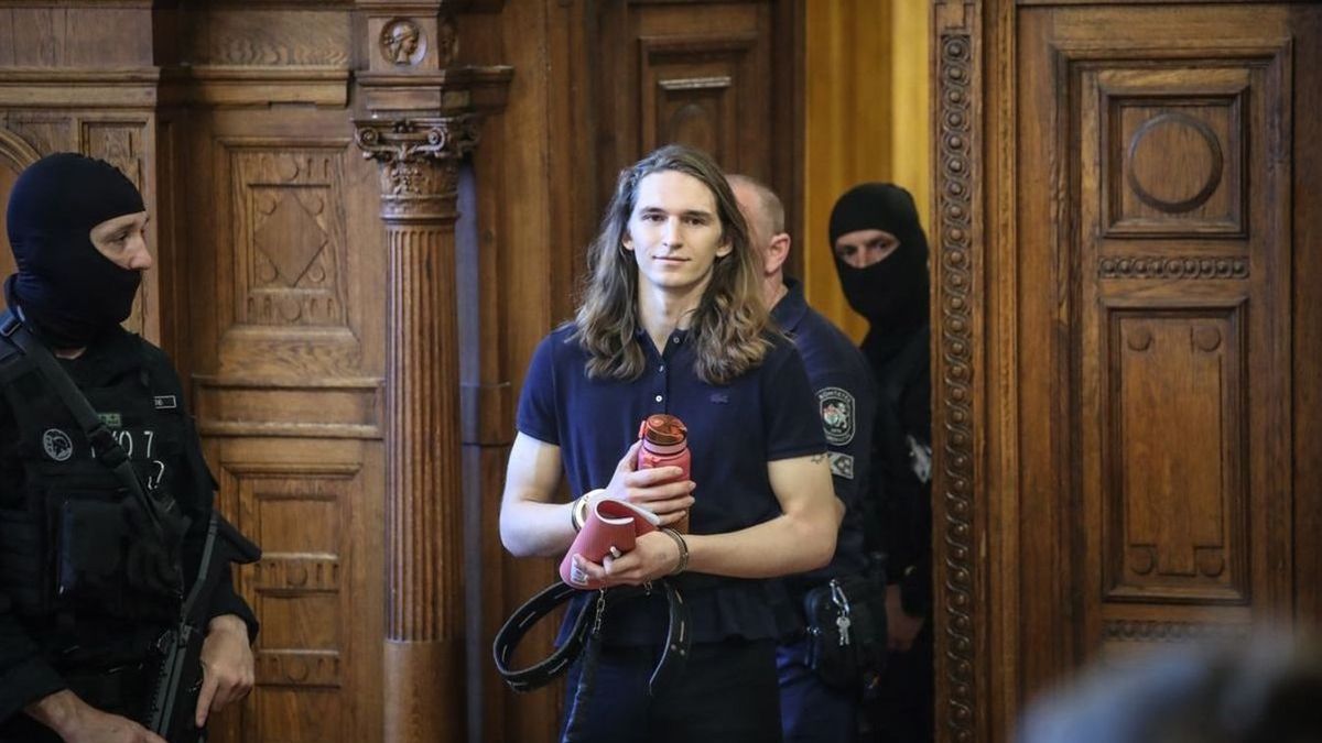 Szélsőbalos terrorista a gyerek? Semmi baj, majd kinövi!
