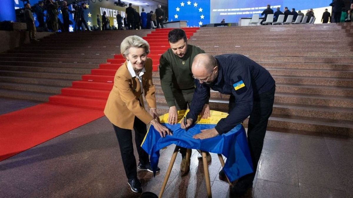 Így törölték el a demokráciát Ukrajnában