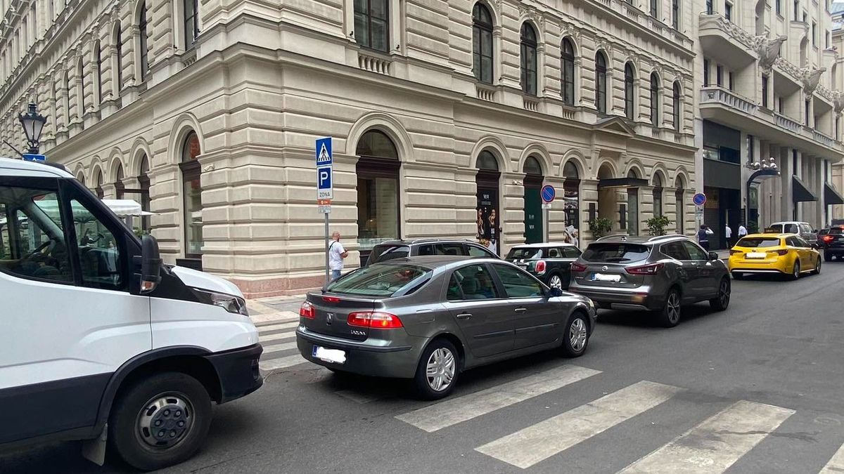 Elege van a lezárt rakpartból a Belvárosnak: mielőbbi intézkedést várnak Karácsonytól