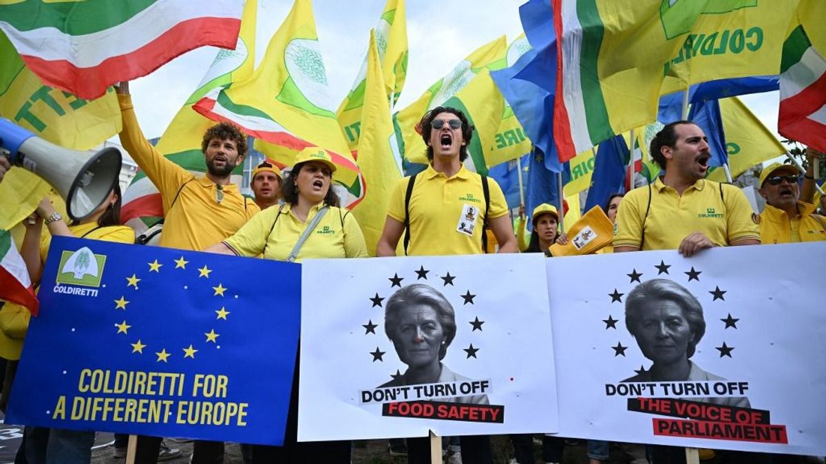 „Von der Leyen, távozzon!” – Rómában és Brüsszelben is utcára vonultak az olasz gazdák + videó