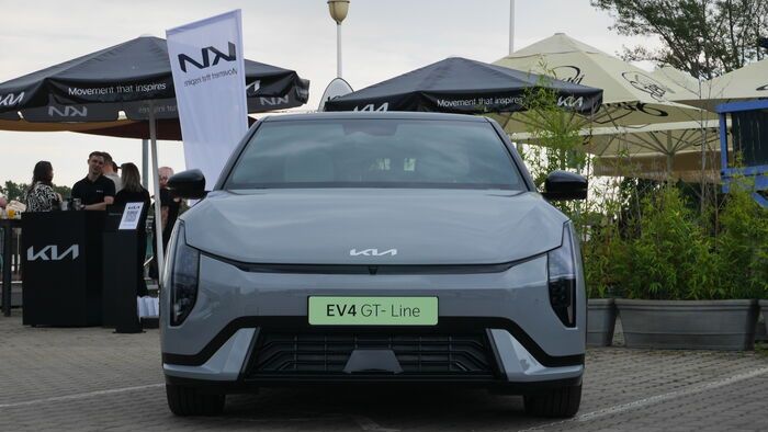 Kia EV4