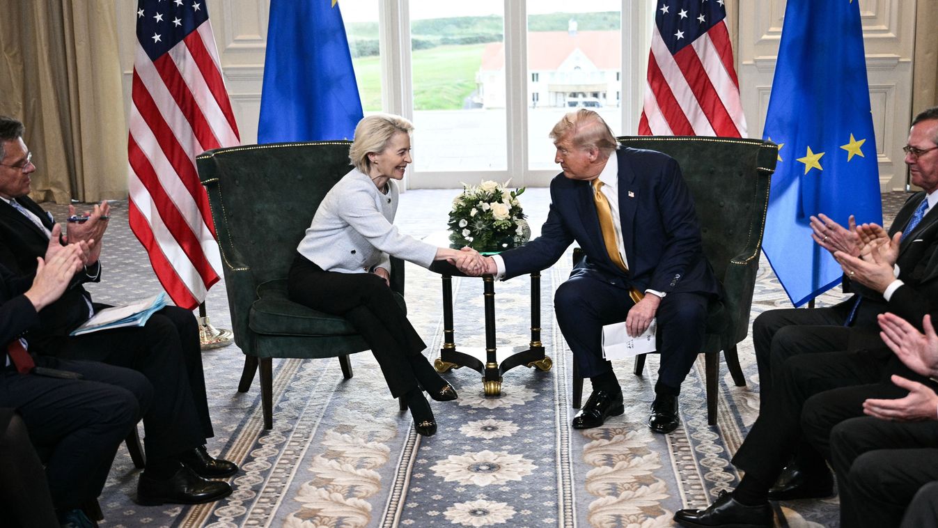Donald Trump és Ursula von der Leyen