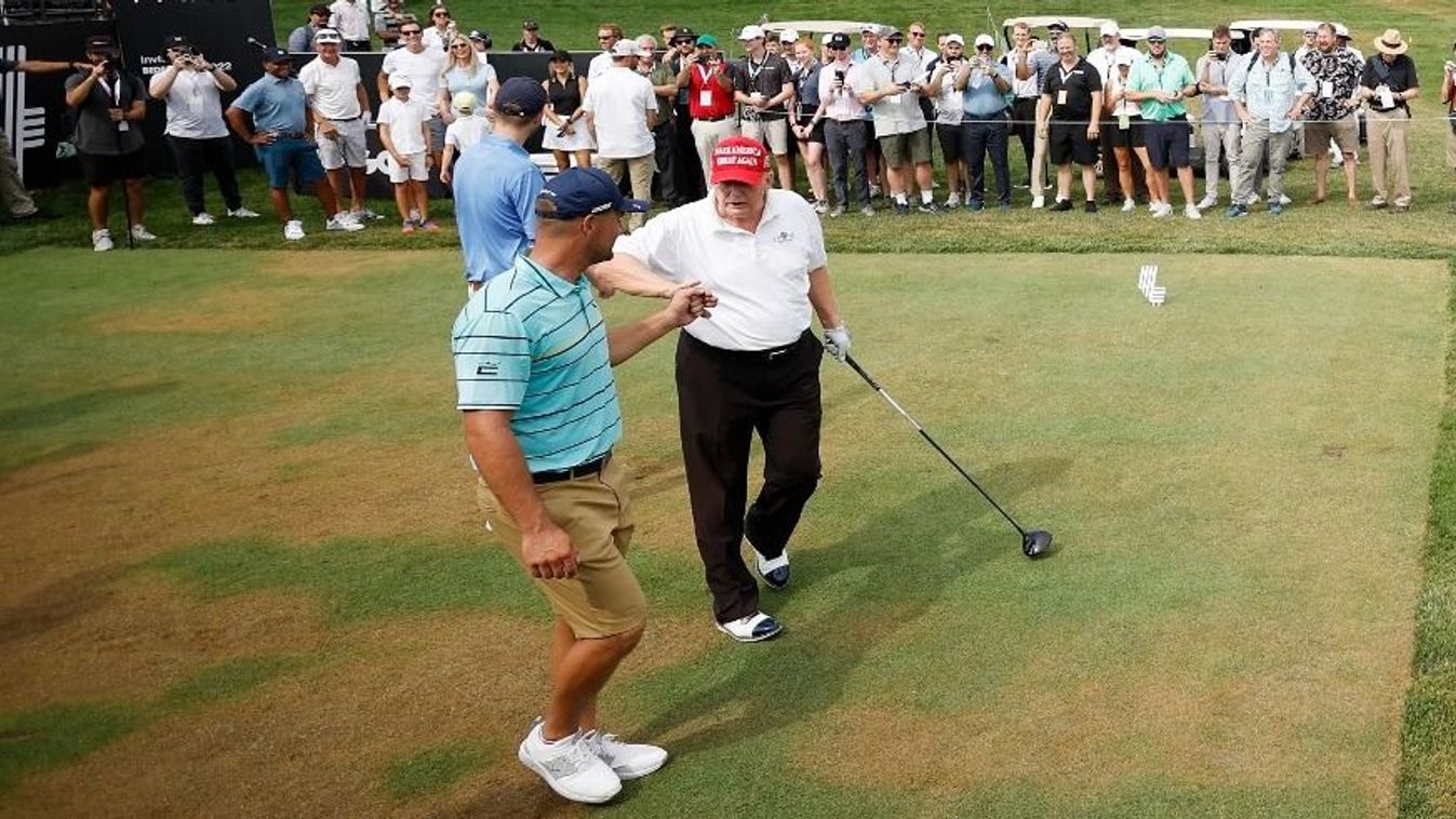 Donald Trump golfszeretete köztudomású