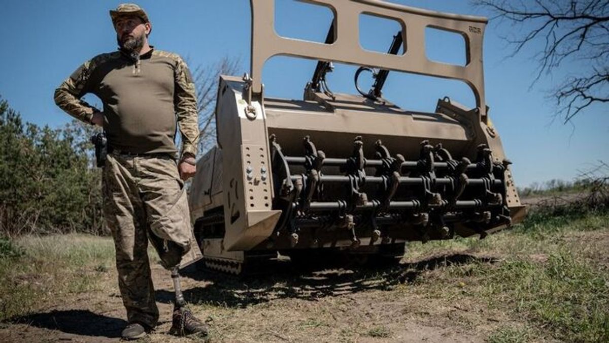 Zelensky Brings Decision - Landmines Continue to Kill