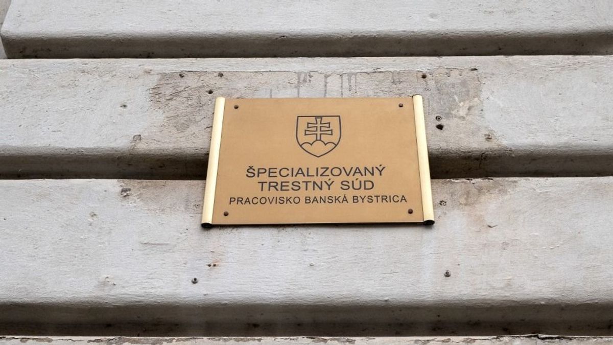 Ma kezdődik Fico merénylőjének tárgyalása