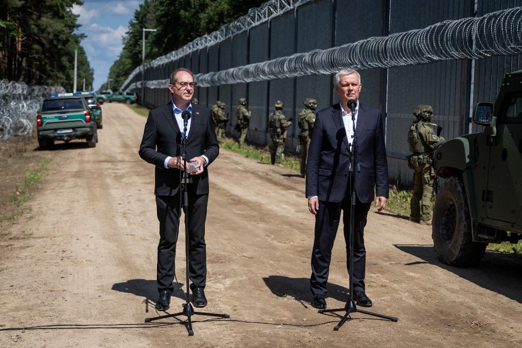 A német belügyminiszter bírálta a bevándorlási hivatal gyakorlatát