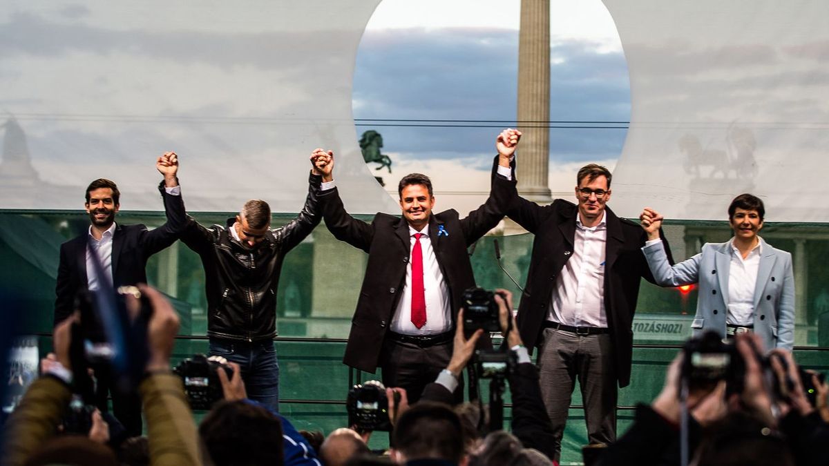 Stratégiai játékot játszik Magyar Péter és a baloldal