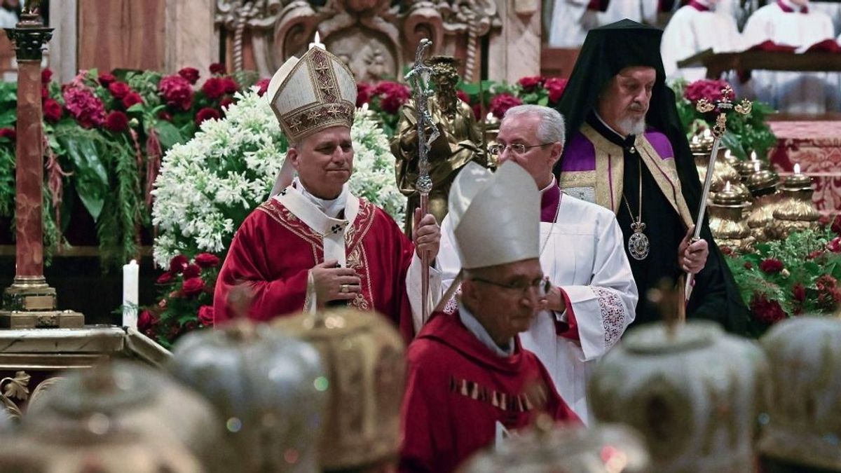 Ebben az olasz kisvárosban nyaral XIV. Leó pápa + fotók