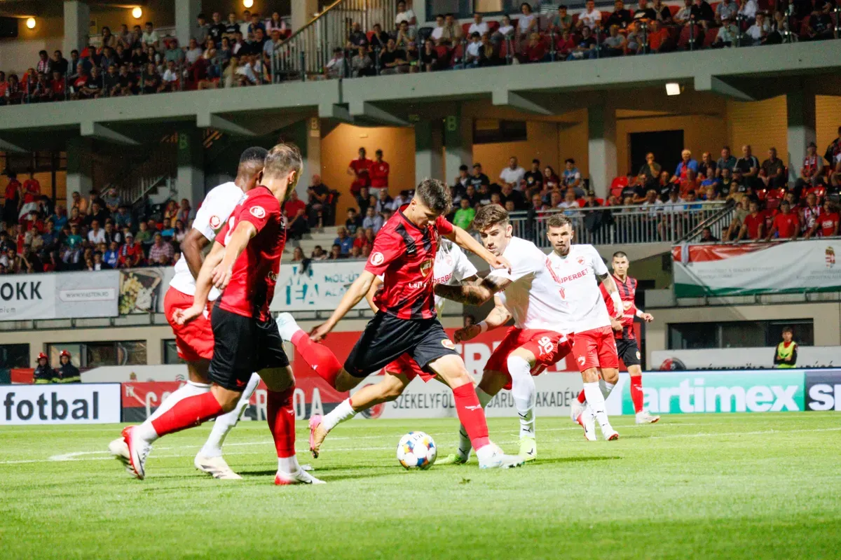 Bödő Zoltán, a Csíkszereda magyar játékosa szép gólt szerzett a Dinamo Bukarest ellen