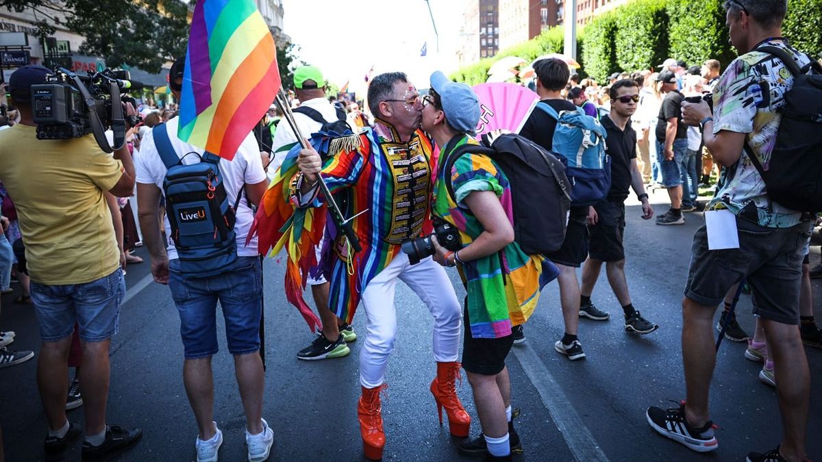 A Nemzeti Nyomozó Iroda indított eljárást a pride ügyében