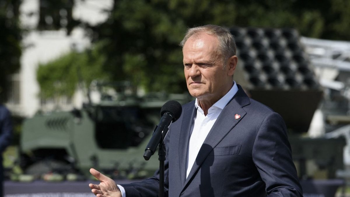 Tusk ezért ideges, Brüsszel kedvence nem érti a lengyel társadalmat