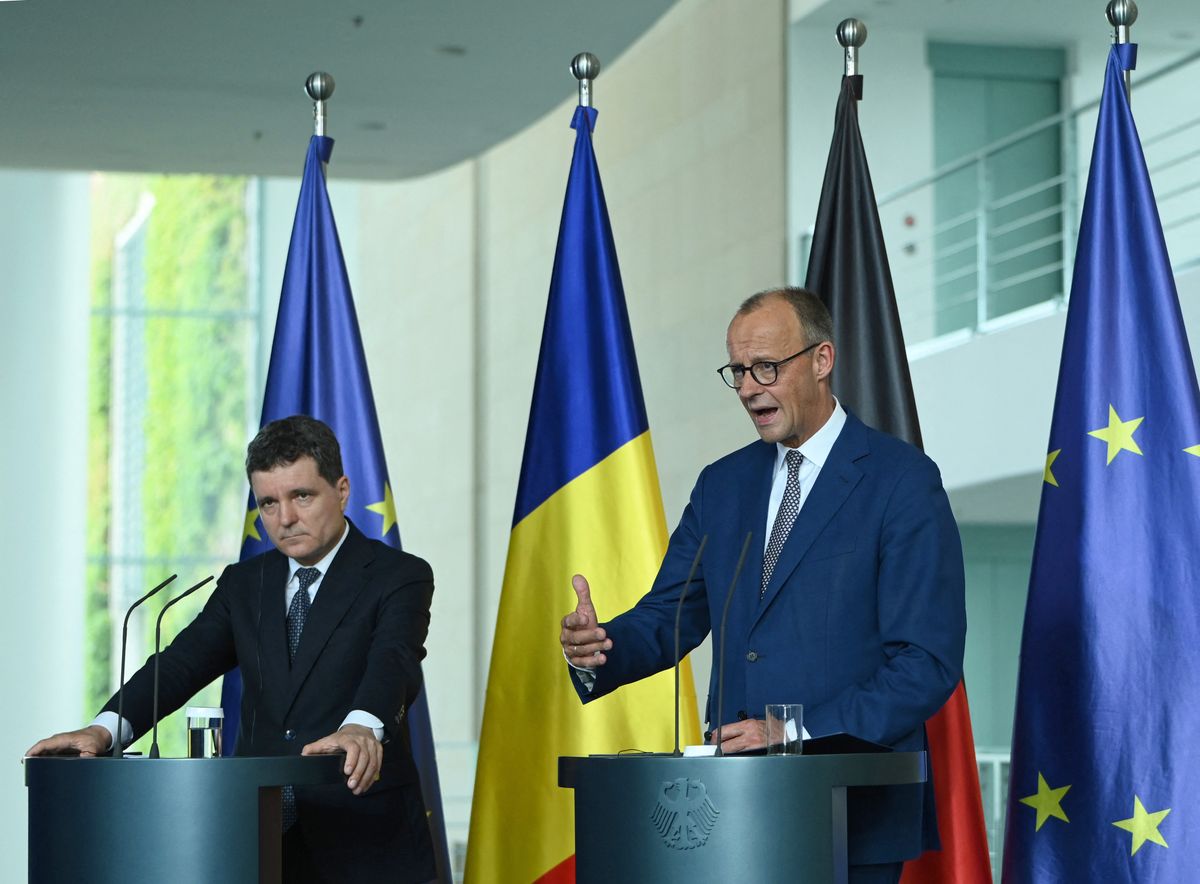 A német kancellár kétségbe vonta Ukrajna gyors uniós csatlakozásának lehetőségét. Friedrich Merz a Nicusor Dan román elnökkel közösen tartott pénteki berlini találkozóján beszélt erről
