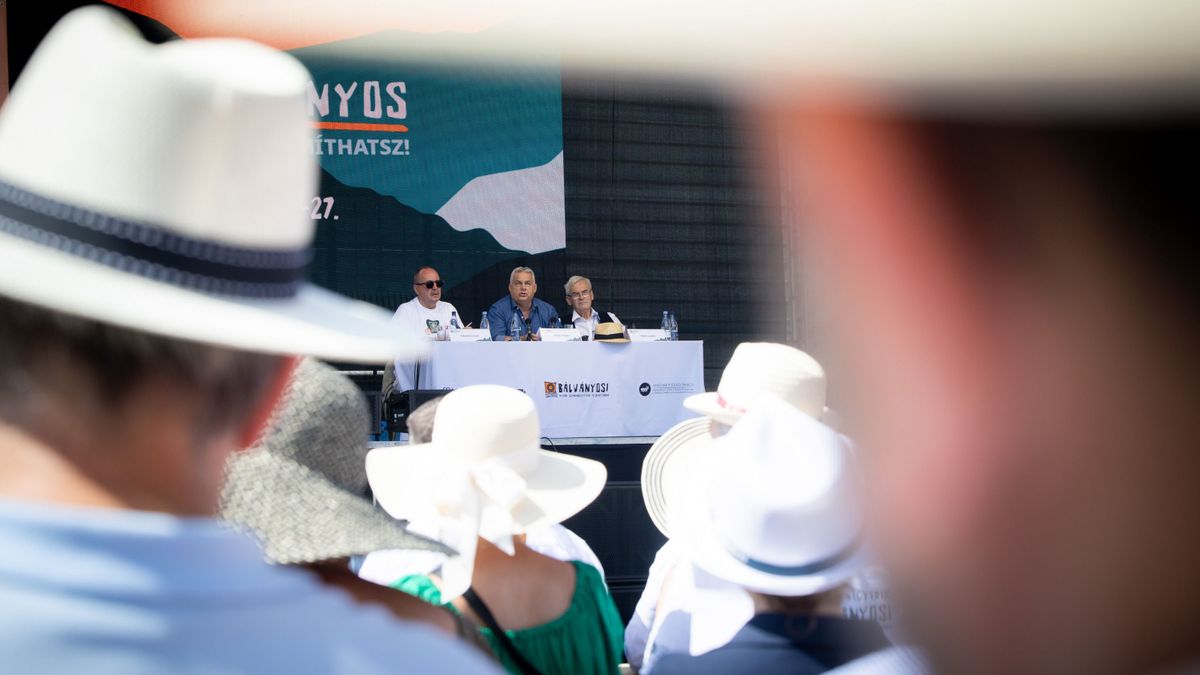 Orbán Balázs: Olyan közösségi terekre van szükség, ahol nem a gúny, a szétverés és a sunyiság az úr