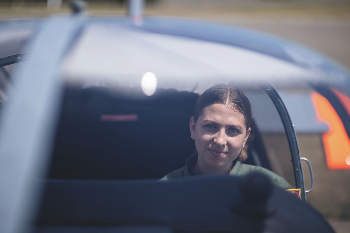 Aki katonai repülőgépvezetőként képzeli el a jövőjét, annak Lázár Gréta mindenképp az NKE-t ajánlja (Fotó: Polyák Attila)
