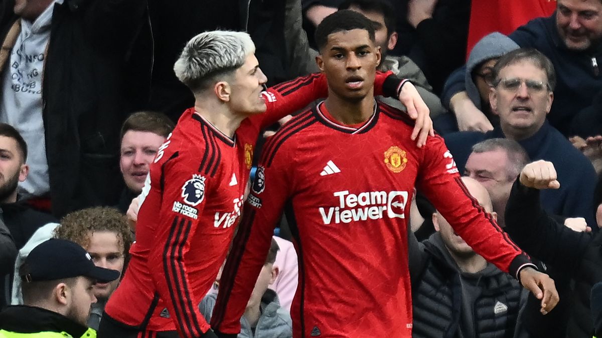 A Manchester United kegyvesztett szélsője a Barcelonához igazol