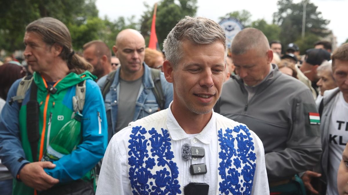 Nem engedték be a Tisza kongresszusára a Hír Tv-t