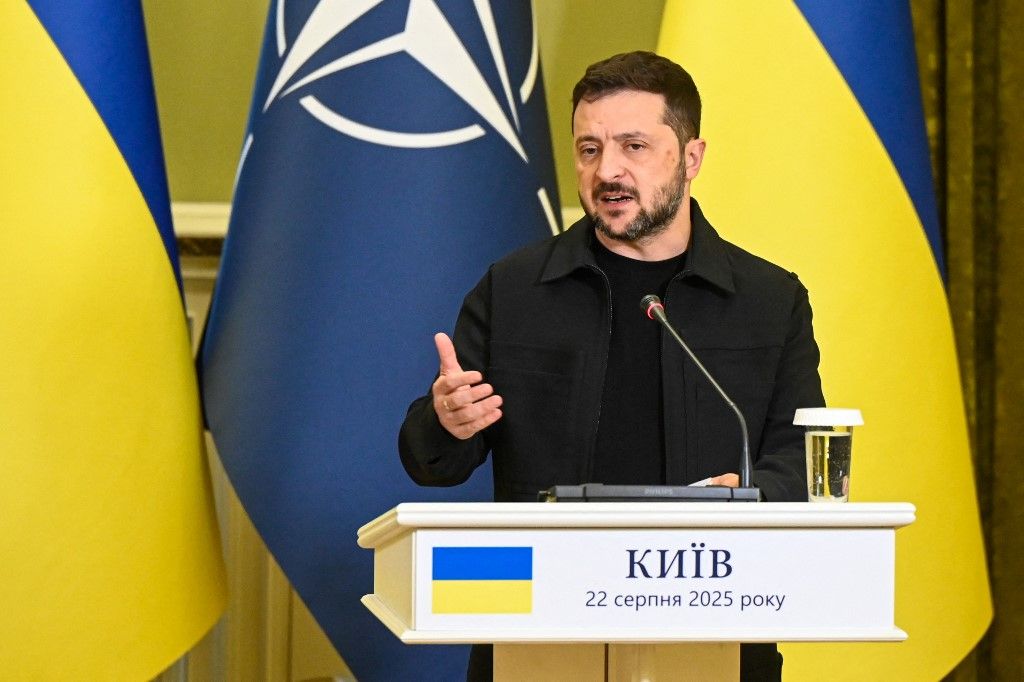 Volodimir Zelenszkij ukrán elnök a békéről beszél, közben egyre véresebb a háború (Fotó: AFP)