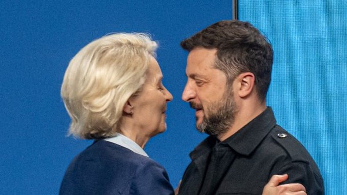 Az orosz titkosszolgálat azt állítja: Brüsszel hatalomváltást tervez Magyarországon
