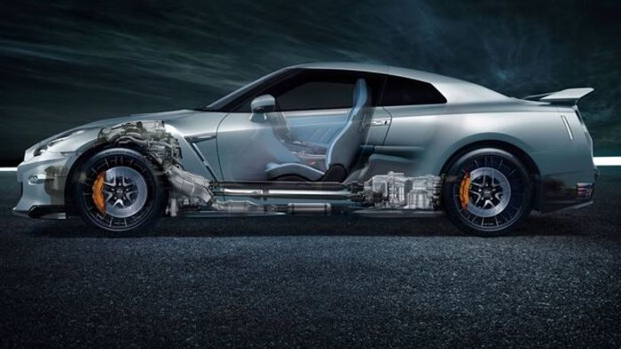 Nissan GT-R