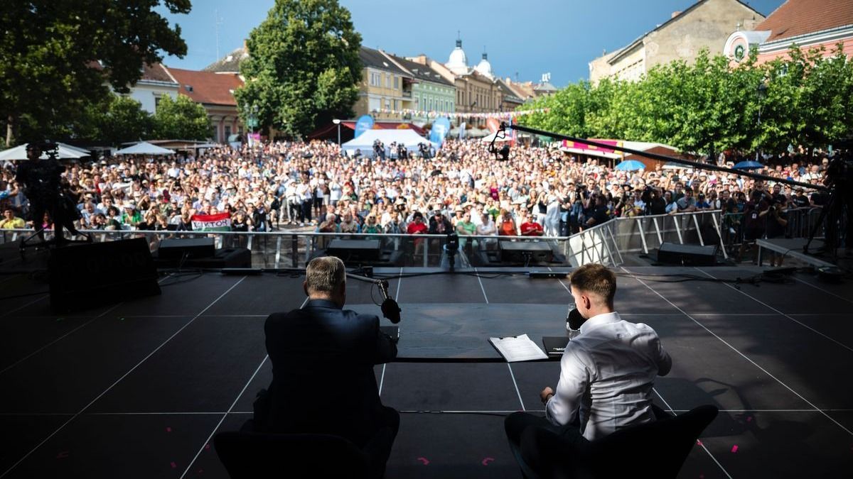 Viktor Orban Draws Massive Crowd at Esztergom Event, While Peter Magyar's Event Falls Flat + Video