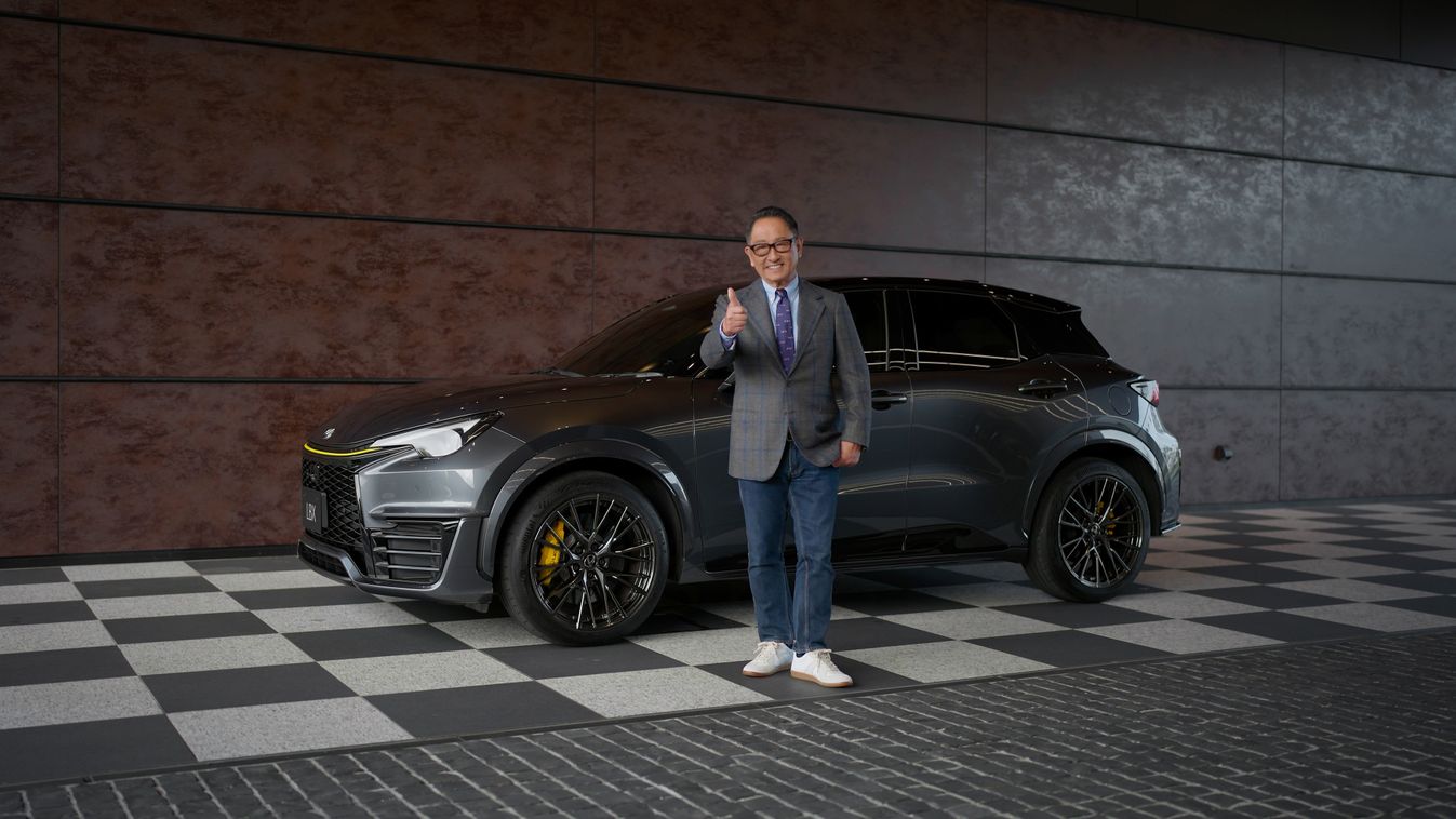Akio Toyoda   Tojoda Akió