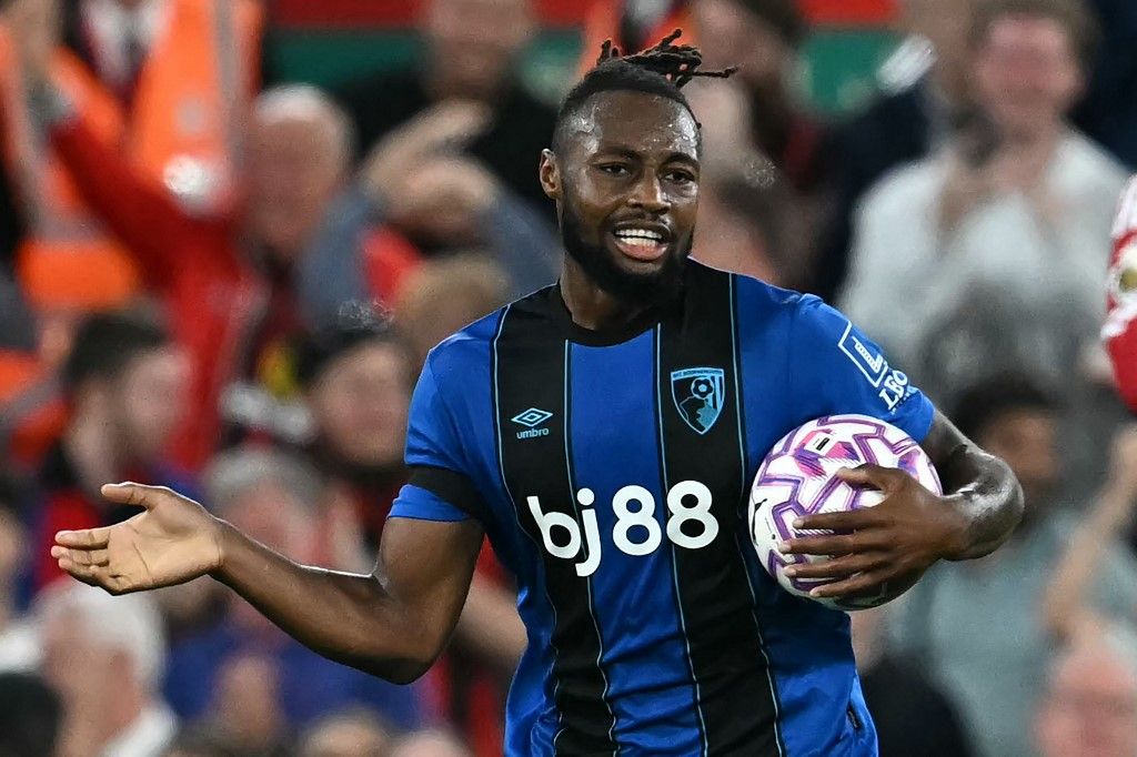 A Bournemouth ghánai csatára, Antoine Semenyo jól reagált a rasszista támadásra: két gólt szerzett a Liverpool elleni Premier League-mérkőzésen