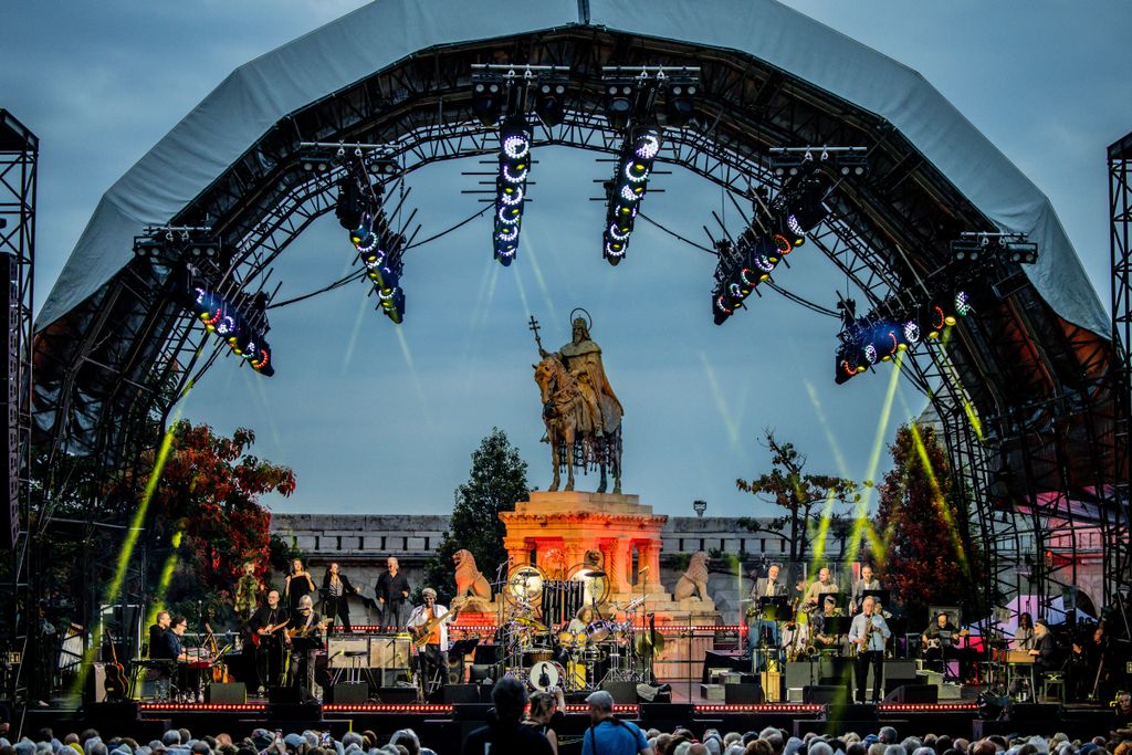 Mandoki koncert Budai Vár