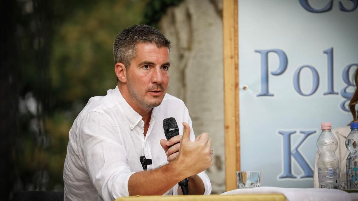 Kocsis Máté: A Tisza Párt belebukik az adóemelési botrányba + videó