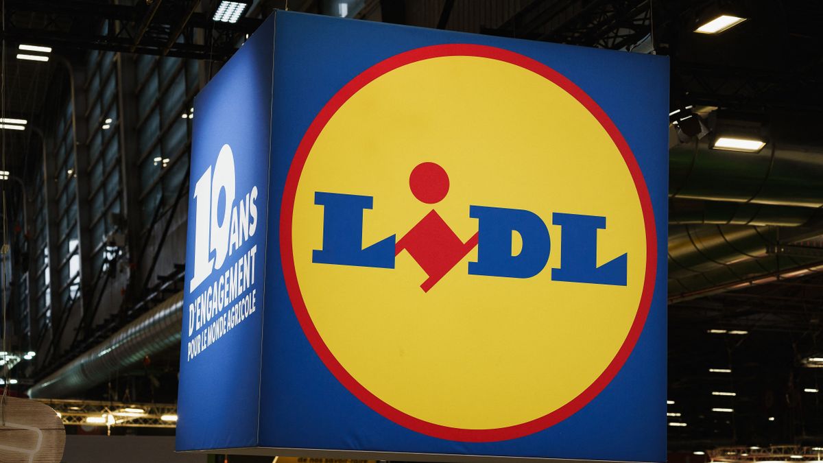 lidl LIDL brand logo at the Salon international de l agriculture at the Parc des expositions de la Porte de Versailles in Paris France on February 25, 2025. (Photo by Stéphane Ouzounoff / Hans Lucas / Hans Lucas via AFP)