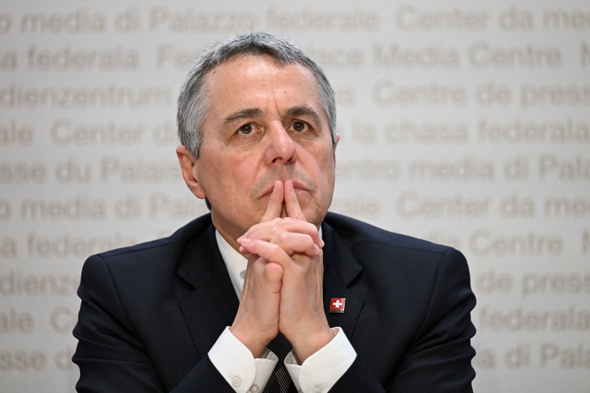 Ignazio Cassis szerint Svájc mentességet biztosítana Putyinnak, ha részt venne a békekonferencián. Magyarország is szóba került helyszínként.