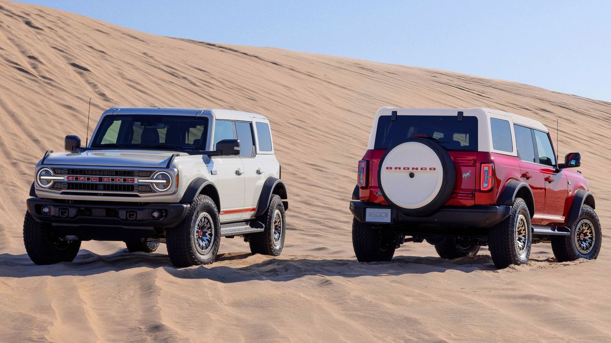 Könnyű ki- és beszállással csábít a 60 éves Ford Bronco