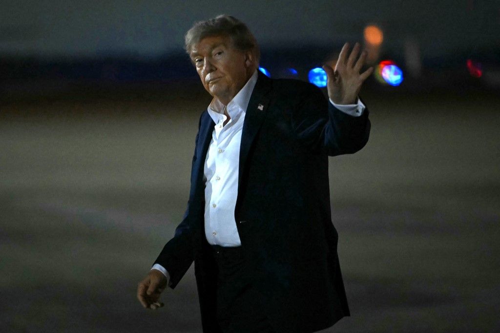 Az ukrán képviselő Trumphoz fordult Zelenszkij letartóztatásáért