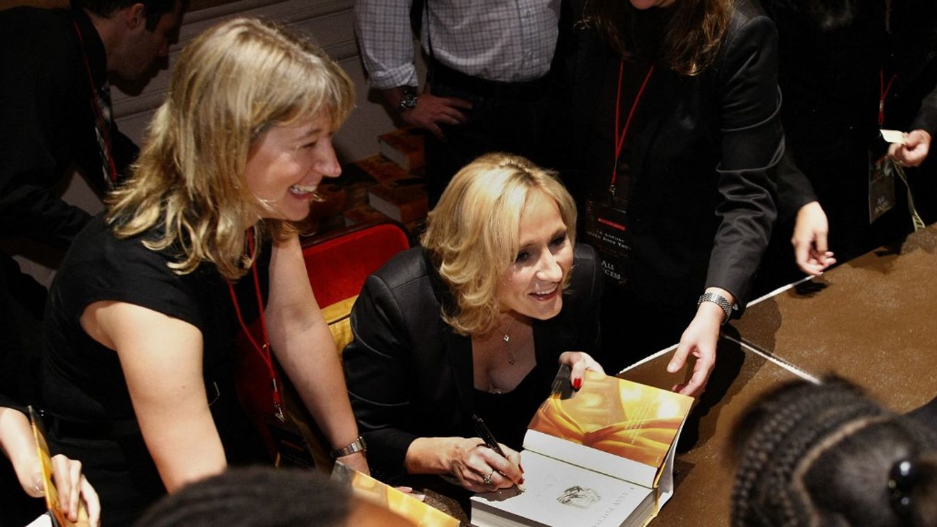 Hiába írta meg az új évezred legnépszerűbb és legnagyobb hatású ifjúsági könyvét, J. K. Rowling az ideológiák kereszttüzében töltötte az elmúlt másfél évtizedet