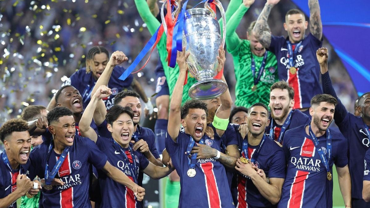 Így verte át hatalmas összeggel egy magyar biztonsági őr a legendás Paris Saint-Germaint