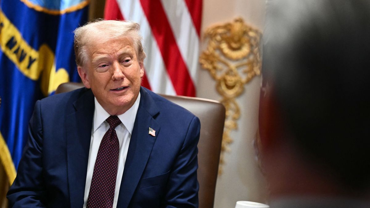 Trump váratlan üzenetet küldött Taylor Swiftnek