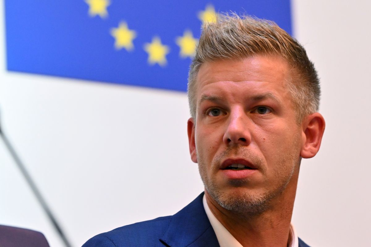 Strasbourg, 2024. július 16.
Magyar Péter, a Tisza Párt EP-képviselője sajtótájékoztatót tart Strasbourgban a júniusi választások eredményeképpen létrejövő Európai Parlament (EP) alakuló ülésének napján, 2024. július 16-án.
MTI/Purger Tamás