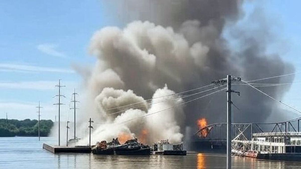 Súlyos a helyzet, helikopter csapódott be, halálos áldozatok is vannak