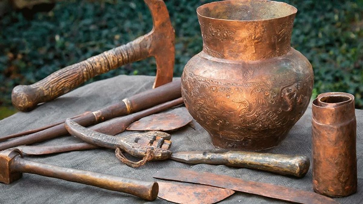 Rézkori temetkezés: kutyafogakkal díszített babahordozók nyomában