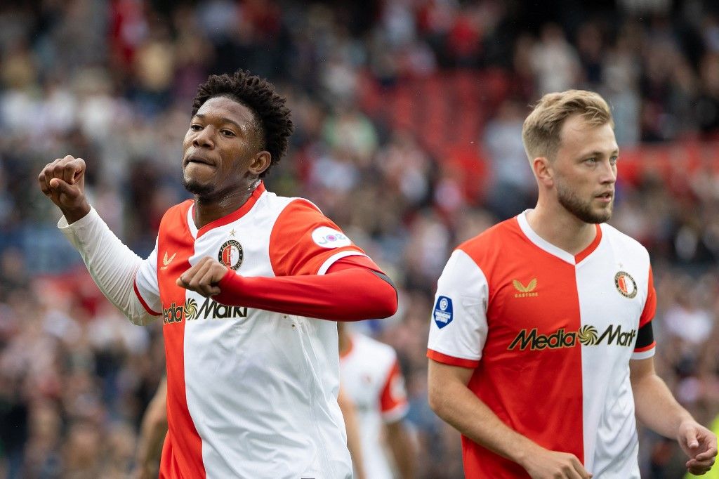 Gaoussou Diarra (balra) az első meccsén rögtön gólt szerzett a Feyenoord színeiben Dárdai Bence csapata ellen, Wolfsburg