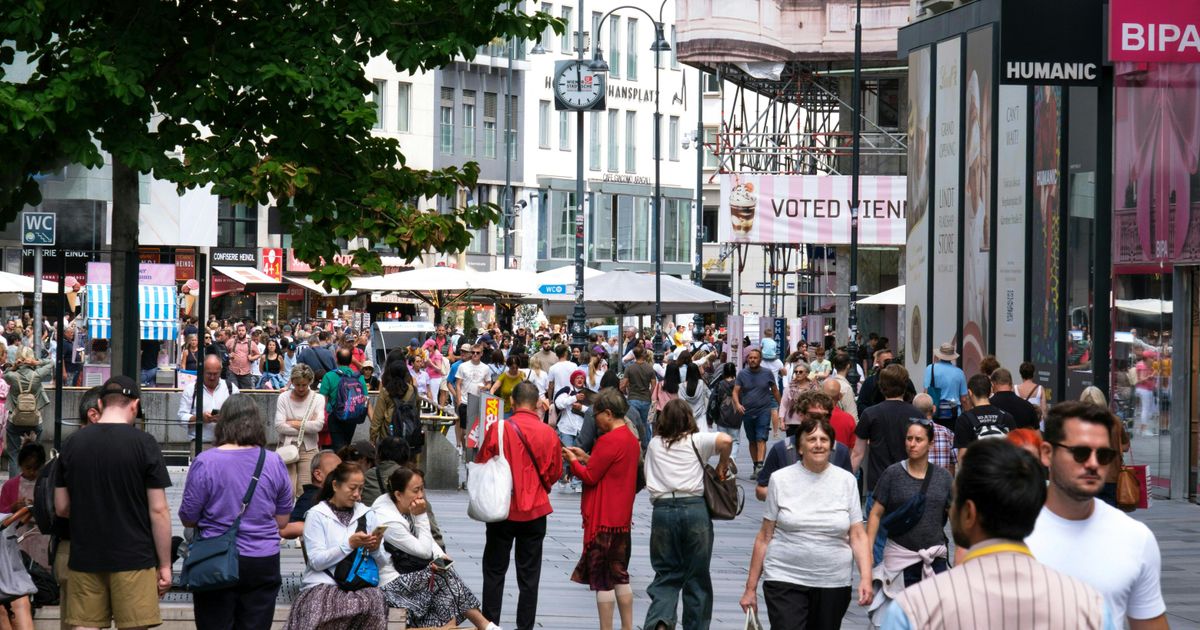 A szociális juttatásokkal rengetegen visszaélnek Ausztriában – főleg „külföldiek”