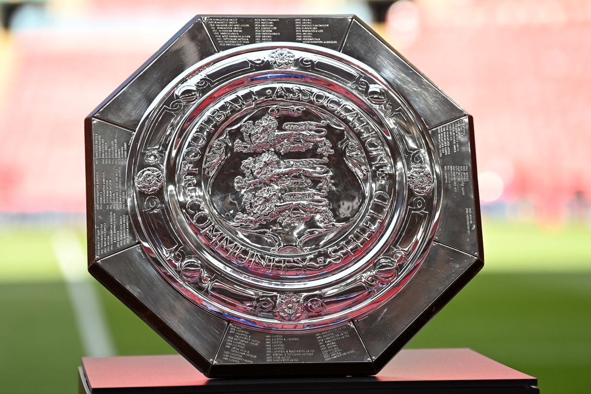 Ezért a serlegért küzd meg egymással a Liverpool és a Crystal Palace