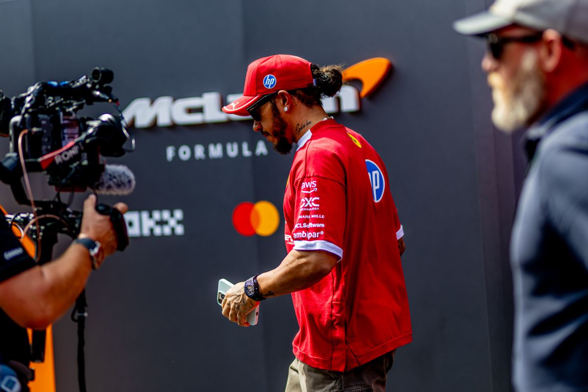 Hamilton a hatodik sorból rajtolhat a Hungaroringen, ahol már nyolcszor győzött