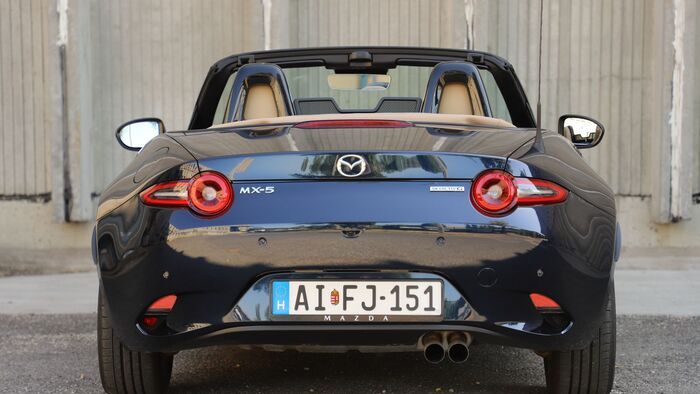 Mazda MX-5